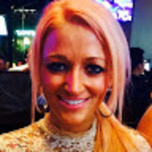 Meet your Posher, Cortney